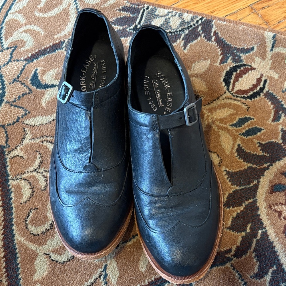 Kork-Ease Black Leather Loafers with Buckle